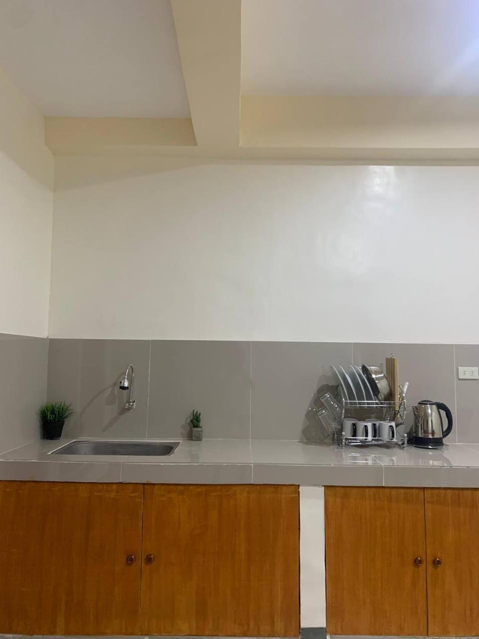 Llaguno City Inn General Santos City Buitenkant foto
